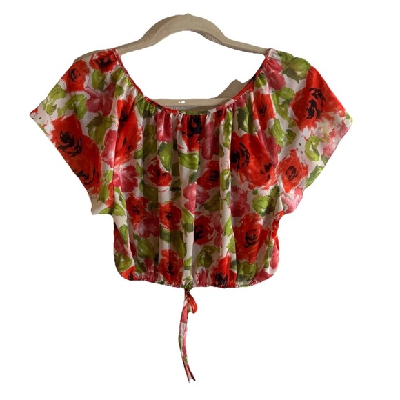 Wet Seal Floral Crop Top Blouse Size S Red Cinch Tie Detail Y2K Vibes Festival - Picture 4 of 7